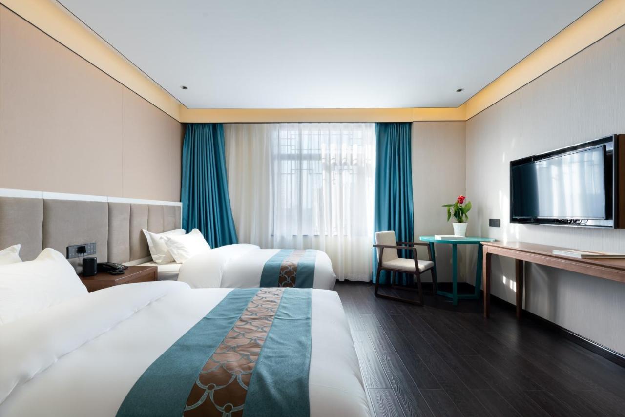 Beijing Tangfu Hotel - Located In The City Center Adjacent To The Subway Station Close To Nanluoguxiang Gulou Lama Temple Tiananmen Square Forbidden City Temple Of Heaven Providing Laundry Car Rental And Ticketing Services Exterior foto